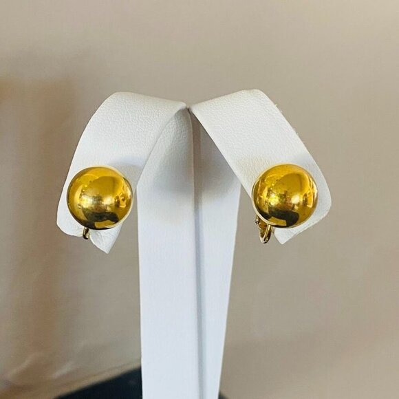Vintage Gold Tone Classic Ball Clip-On Earrings - Picture 2 of 5